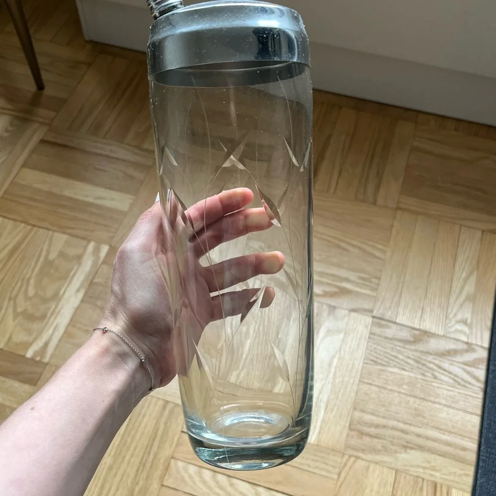 Vintage Elegant Silver and Clear Glass Cocktail Shaker - Picture 4 of 4